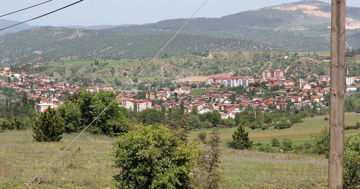 Araç Çayı Kenarı Piknik Alanı