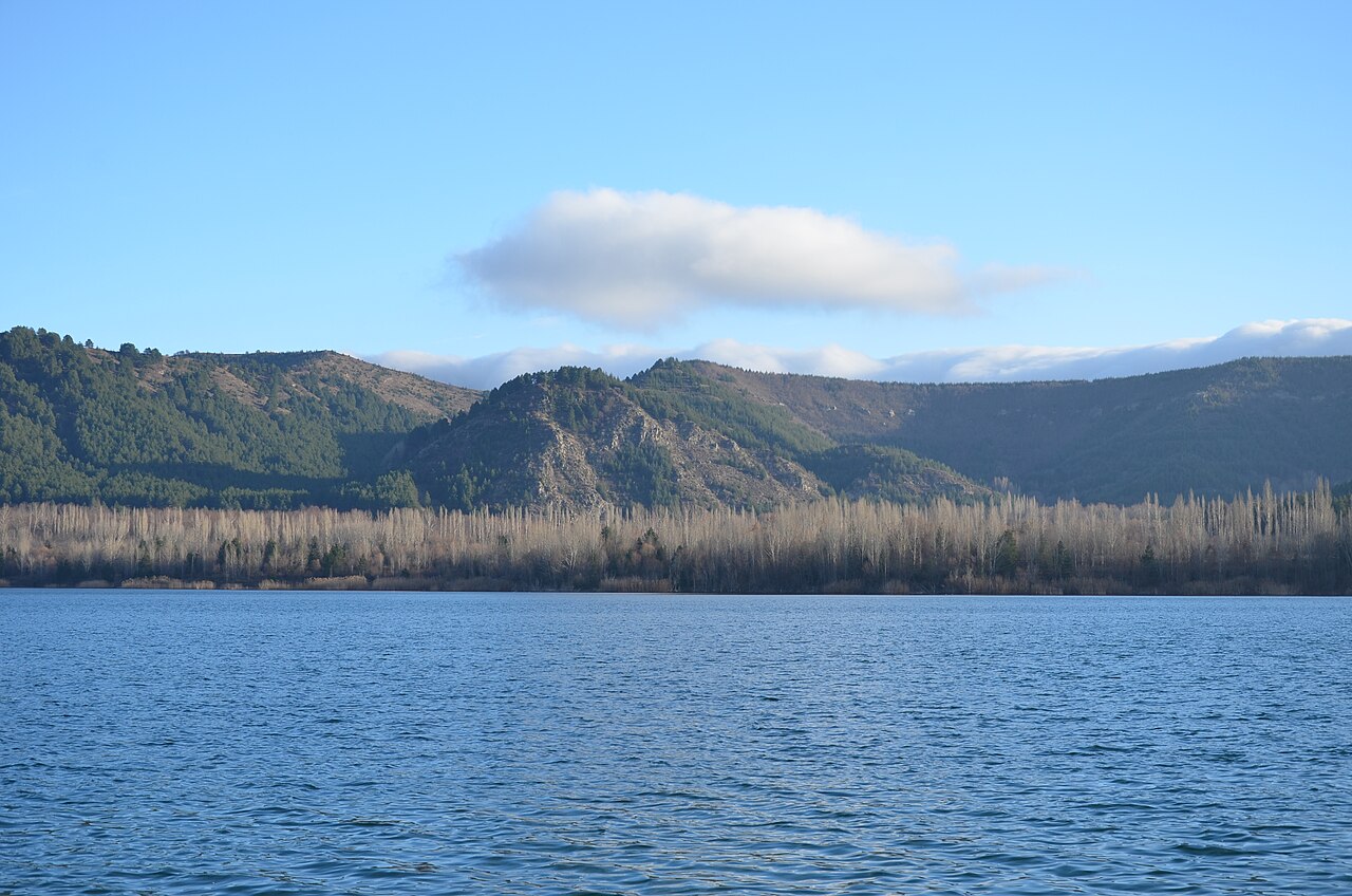 Gölcük Tabiat Parkı