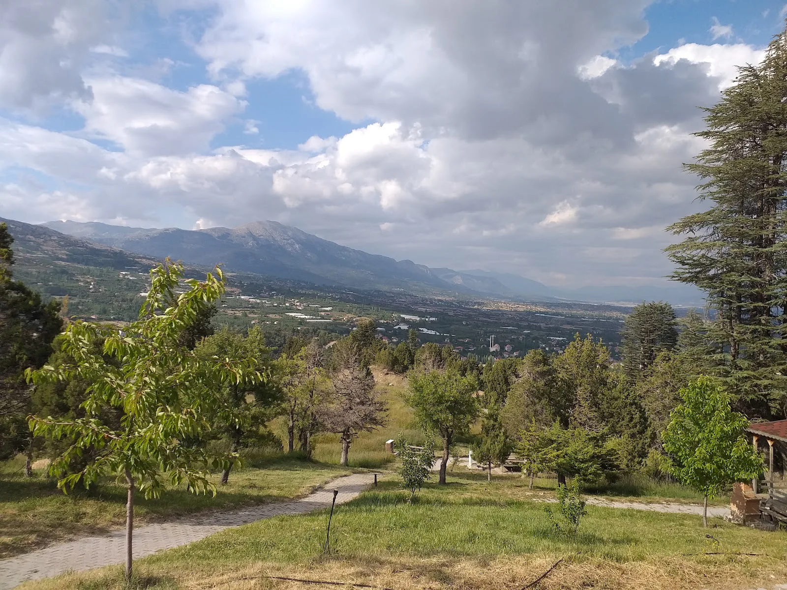 Gömbe Yaylası Piknik Alanı