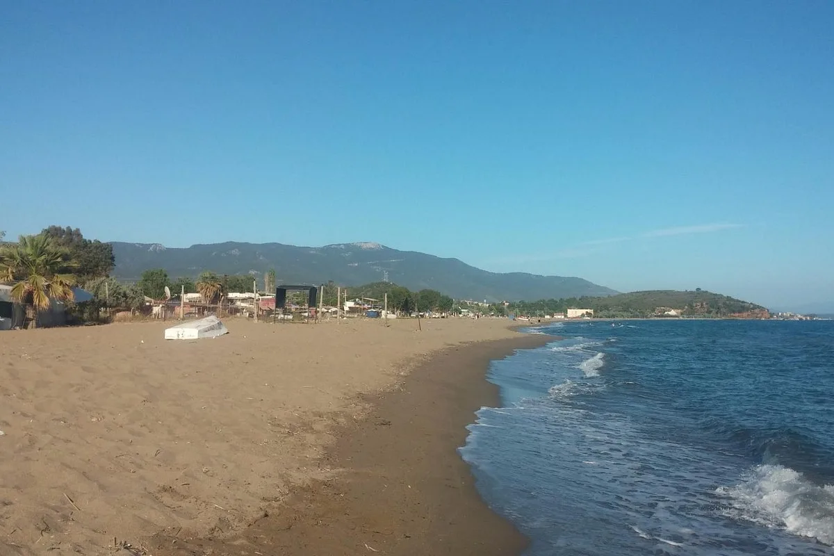 Gümüldür Sahili Piknik Alanı