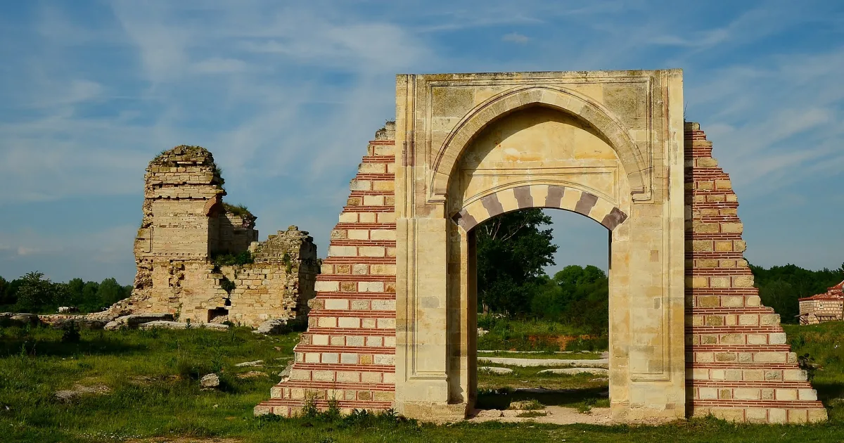Sarayiçi Mesire Alanı