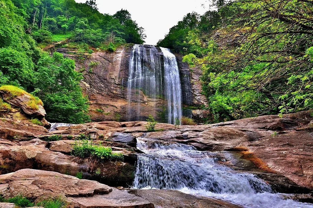 Suuçtu Şelalesi Piknik Alanı